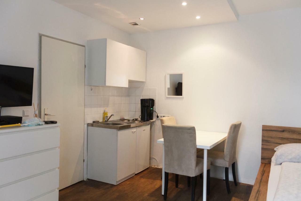 Trending Apartment Wien Eksteriør billede